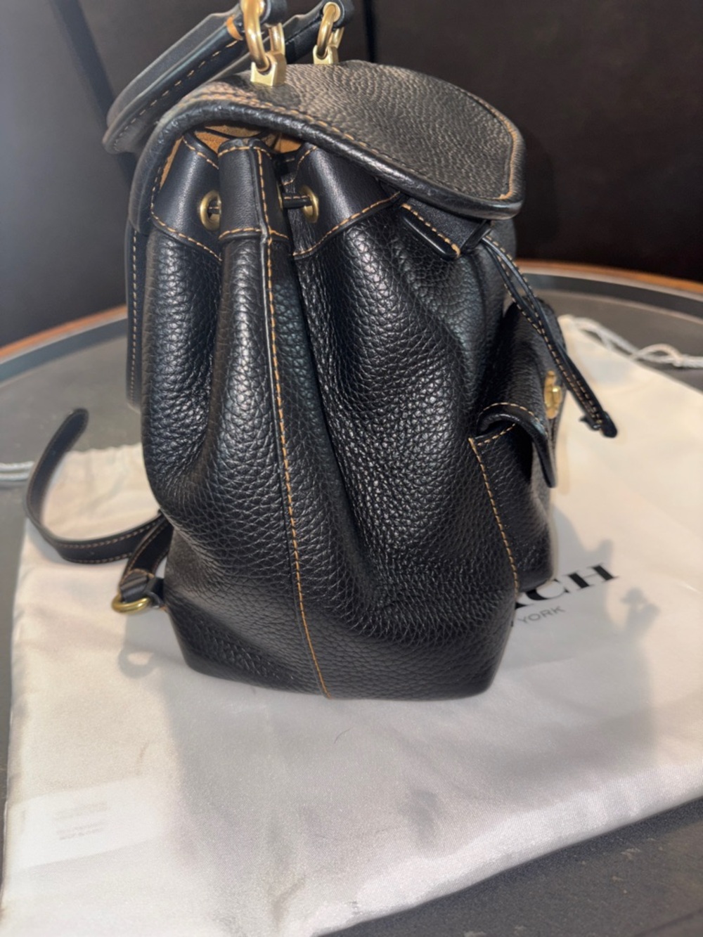 RIYA Vintage Black Leather Backpack 21 with Gold Hardware - Picture 5 of 11
